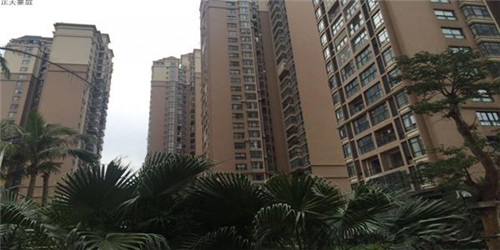 在尖扎县加盟全民果汁开店前景怎么样，如何在尖扎县开一家果汁加盟店